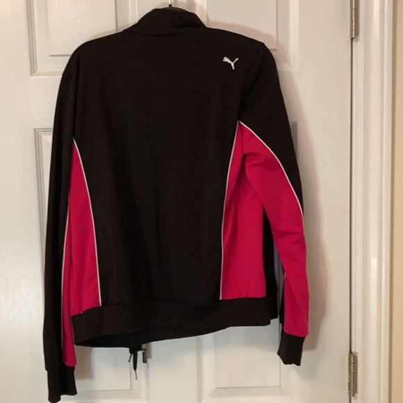 Puma ladies track suit - Picture 3 of 9